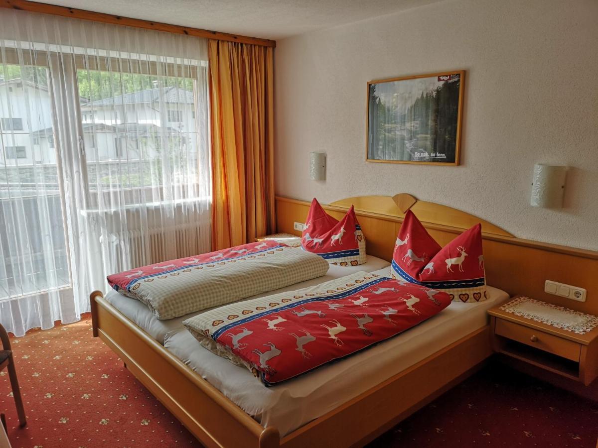Gaestehaus Luxner Strass im Zillertal Exterior photo