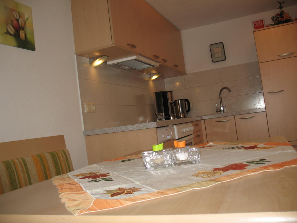 Gaestehaus Luxner Strass im Zillertal Room photo