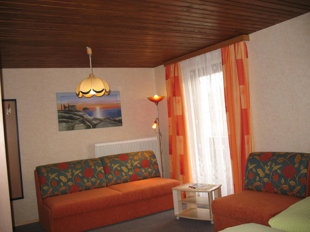 Gaestehaus Luxner Strass im Zillertal Exterior photo